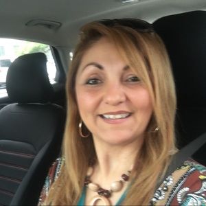 Meet your Posher, Linda